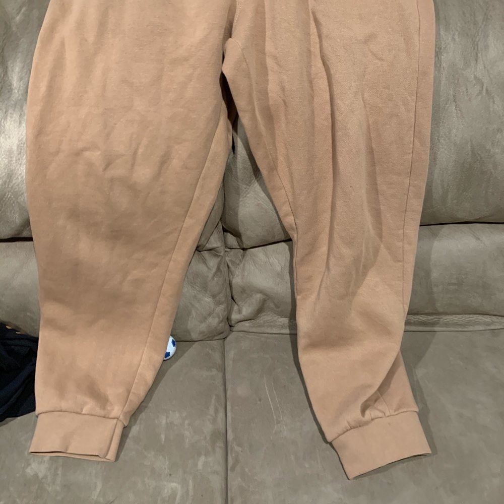 Forever 21 men’s joggers